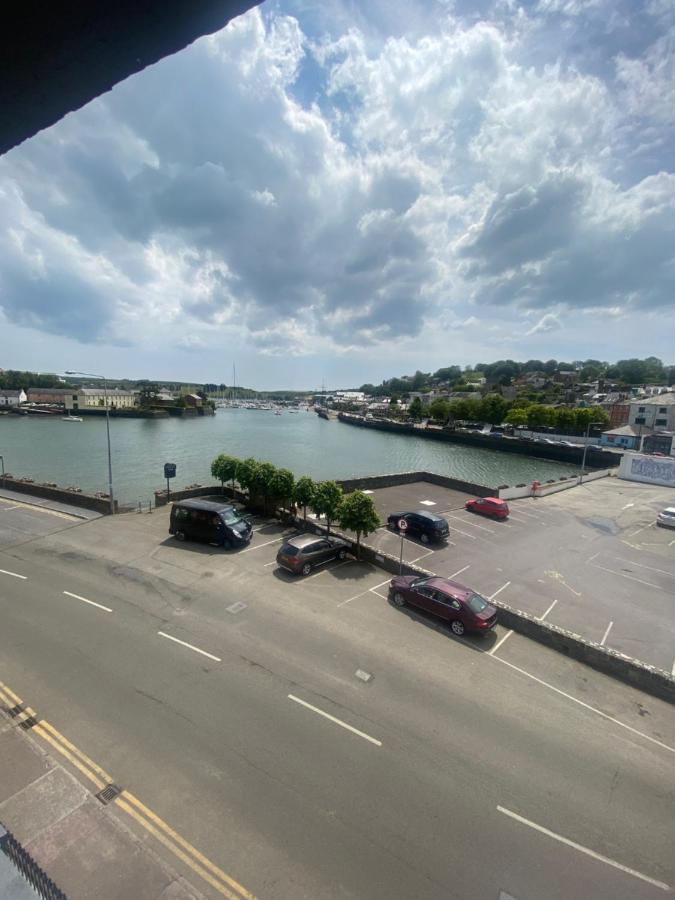 ホテル Long Quay House キンセール エクステリア 写真